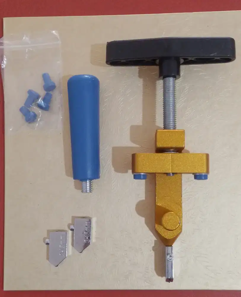 Jl.Alat/ pisau potong kaca