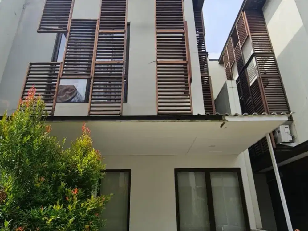 Dijual Rumah 6X10 di Whelford, Greenwich Park By Rumah Chinida (Dw)