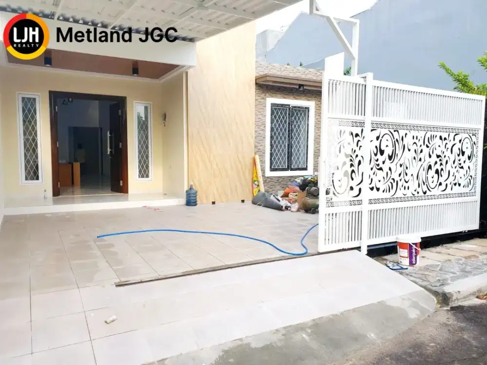 Rumah Luas 160m² SHM Full Renovasi dan Semi Furnish di Metland Menteng, Cakung Jaktim.