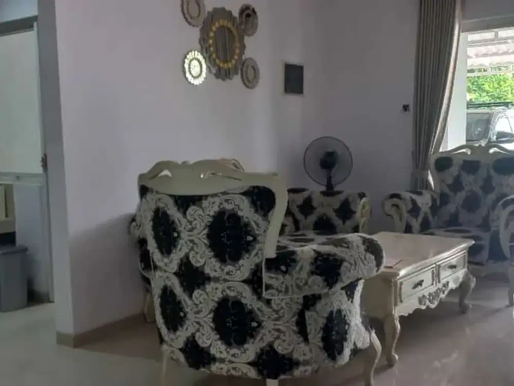 Disewakan Rumah 2 Lantai Posisi Hook Cluster Teresta Metland Menteng