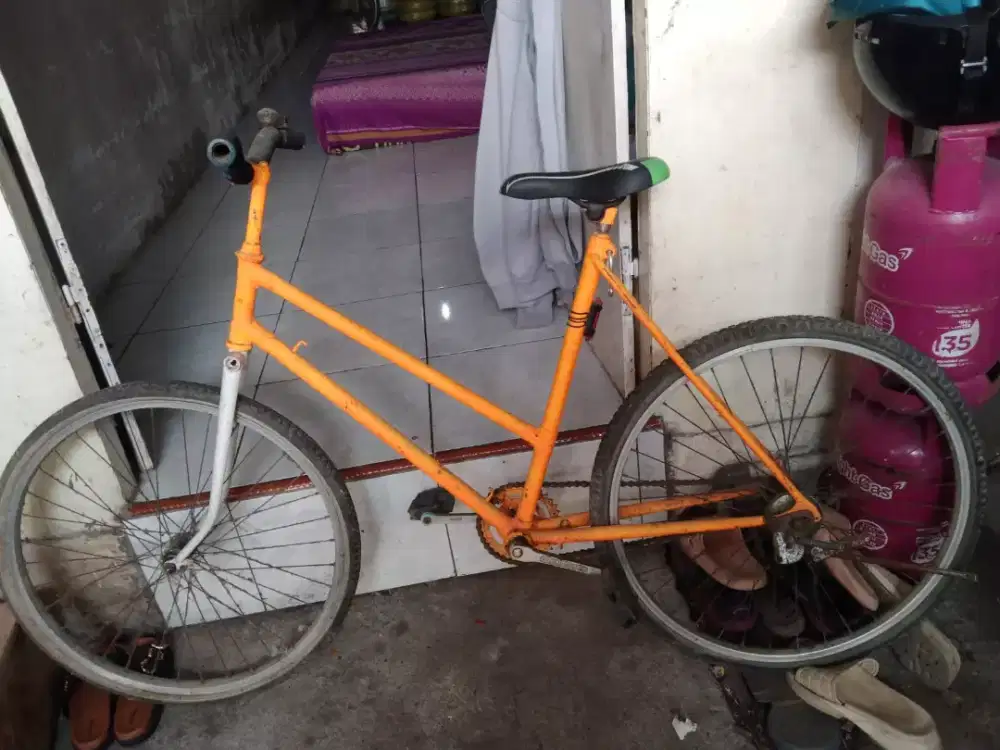 Sepeda antik layak pakai