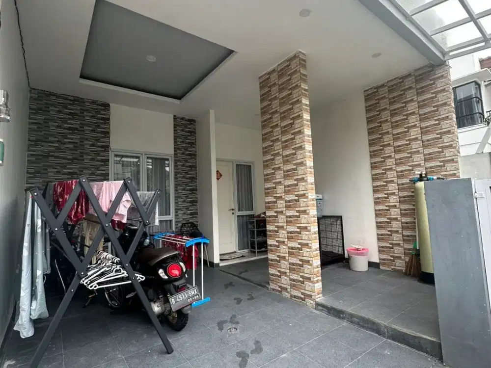 Dijual Cepat Rumah Siap Huni di Bulevar Hijau Harapan Indah Bekasi