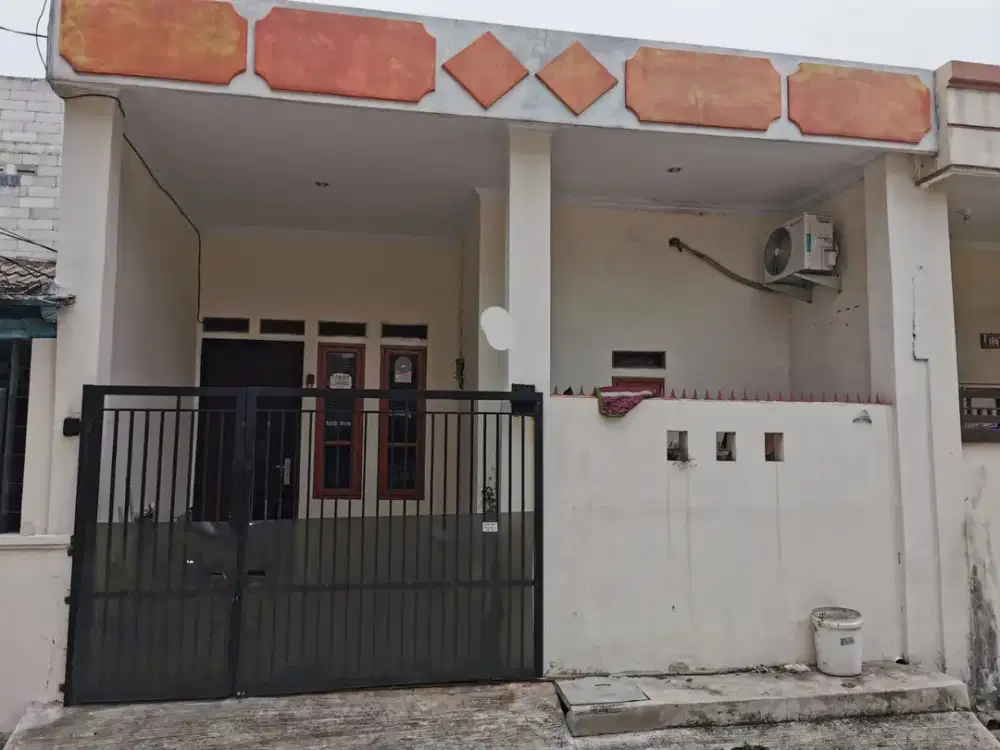 Dijual Cepat Turun Harga Rumah Sudah Renov di Poris Indah Tangerang