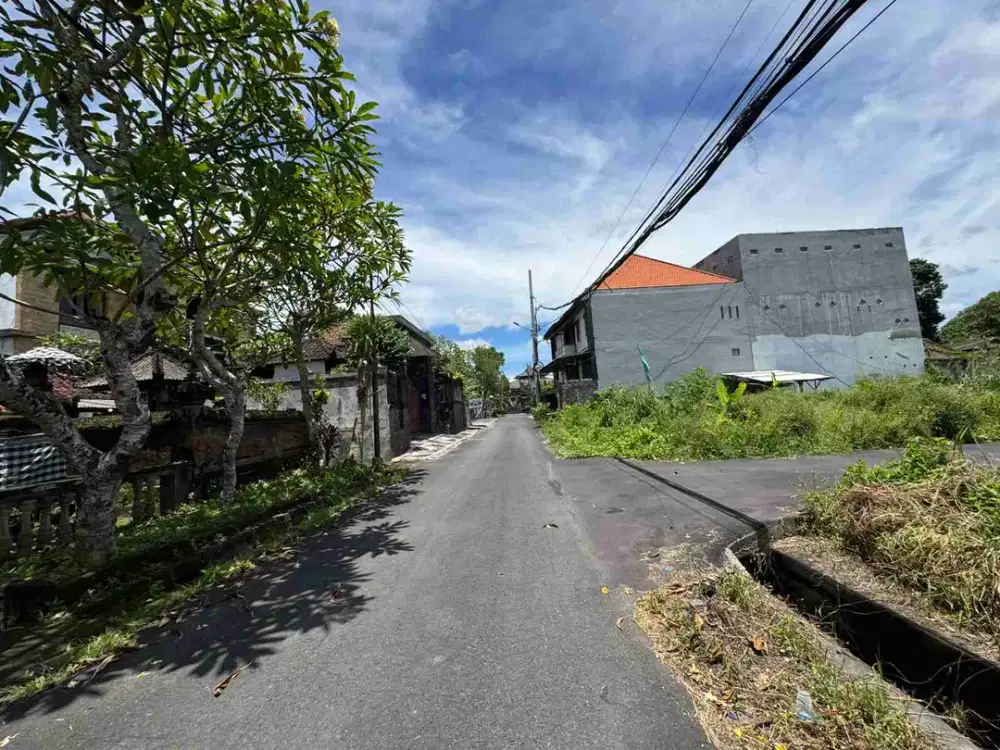 Jual Tanah Kavling dekat Jl Utama Penatih  depasar Utara Zona Kuning Luas 120m² area Hunia Strategis Free Biaya