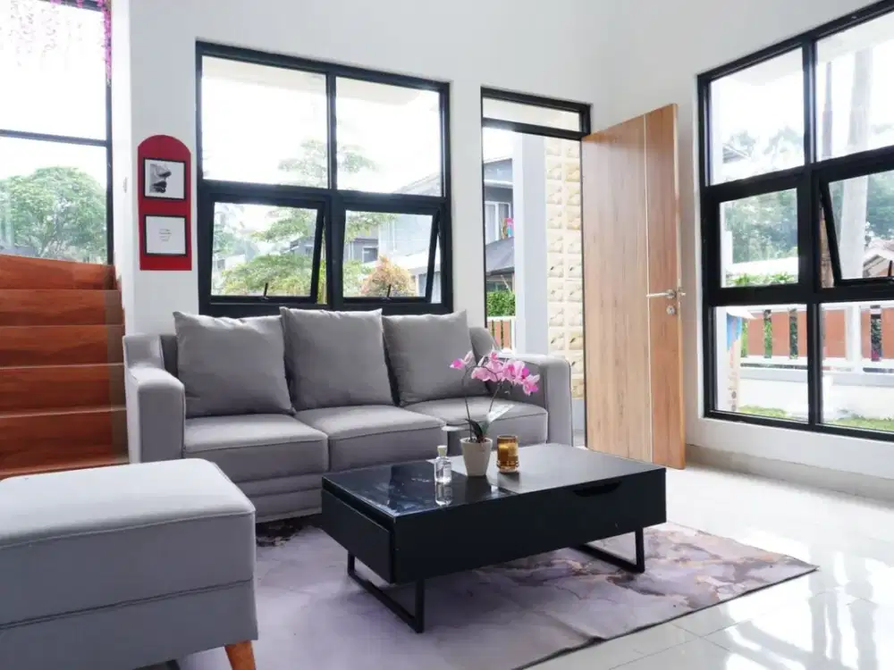 Rumah Manoko full furnish BARU Minimalis 2 Lantai Lembang dekan alun alun  daerah nyaman dan sejuk  Posisi hook