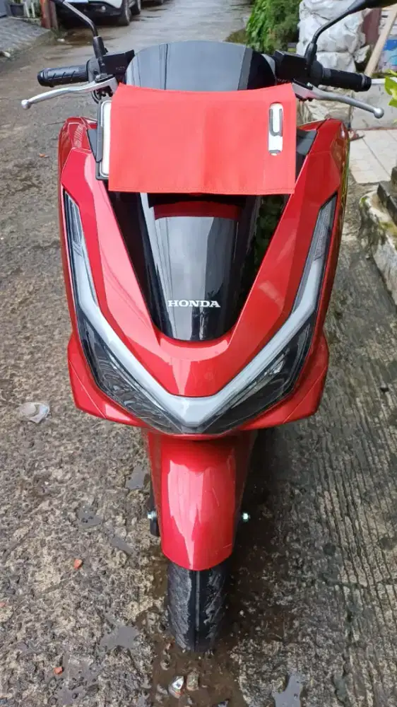 Honda New PCX 160 CBS ISS 2025 pajak on surat lengkap Low km