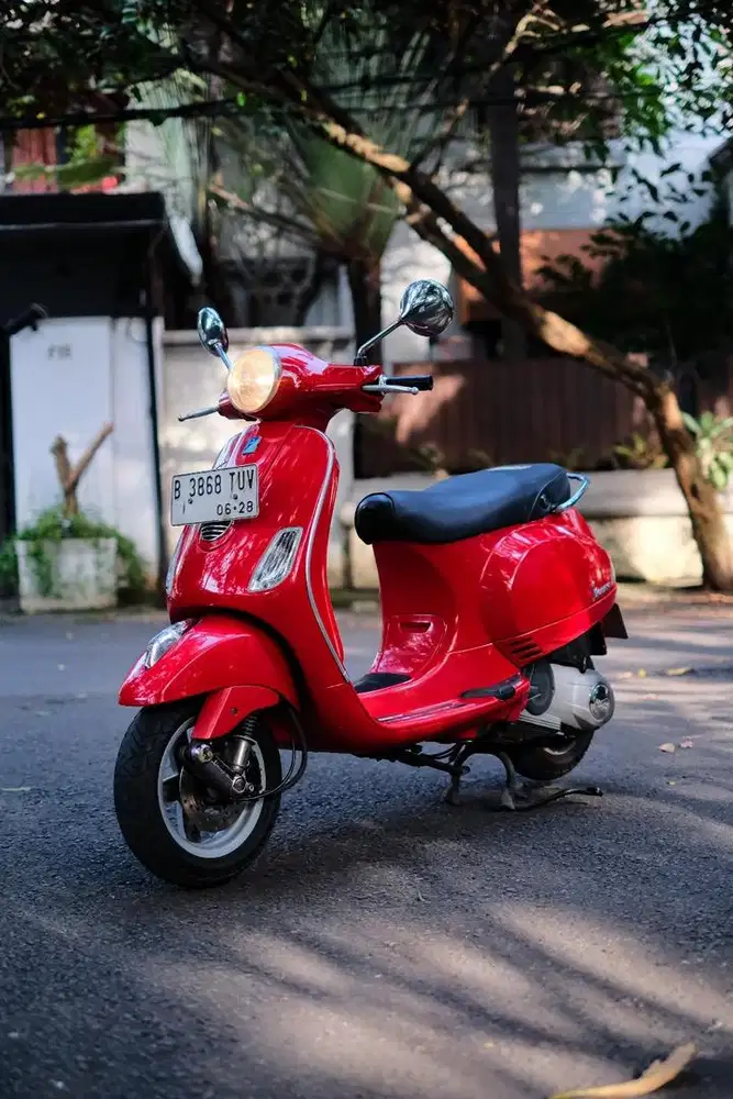 VESPA LX 150 3VIE 2013 MURAH BERGARANSI