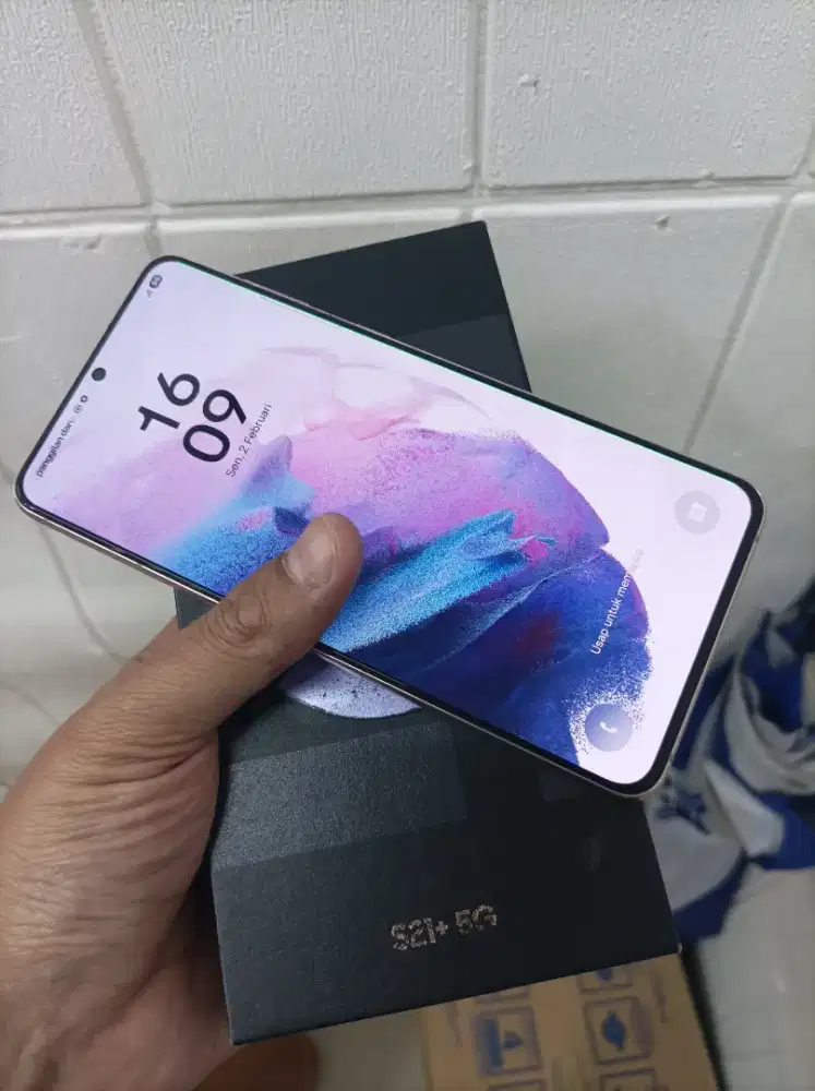 Samsung s 21+ 5g 8/256gb