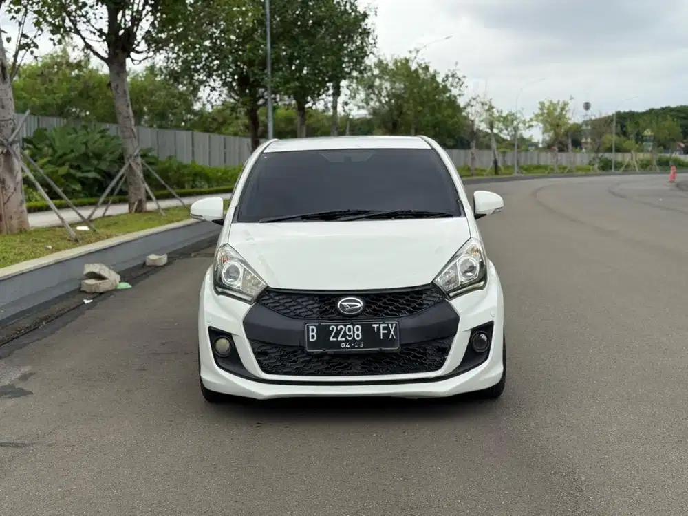 Daihatsu Sirion RS 2016 A/T