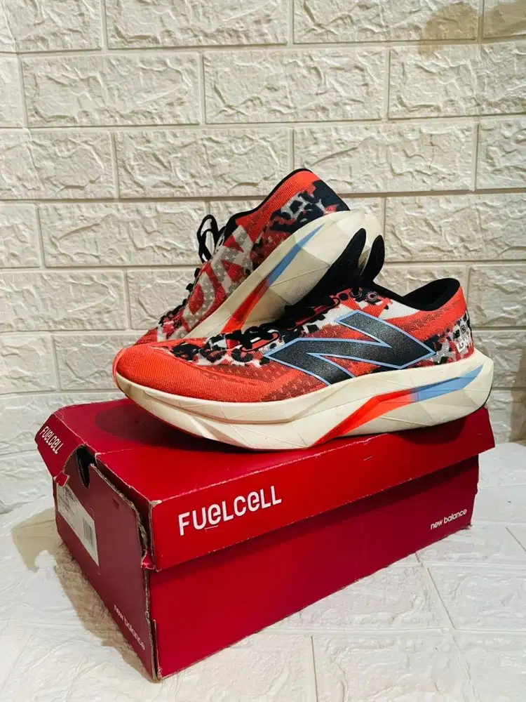 New Balance SC Elite V4