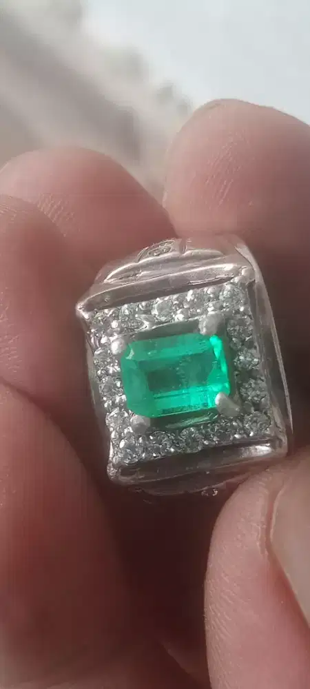 Zamrud emerald beryl columbia ring perak