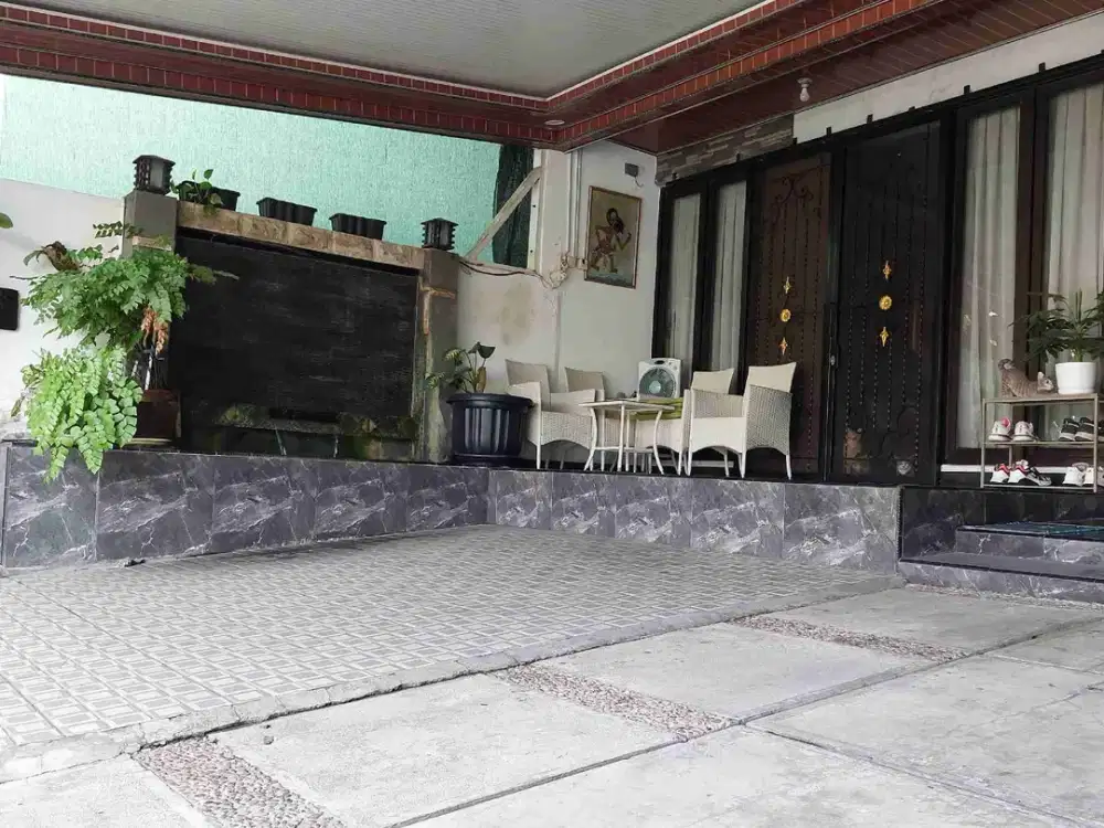 Dijual Rumah Tropikana 3 + 1 kamar tidur 2 lantai