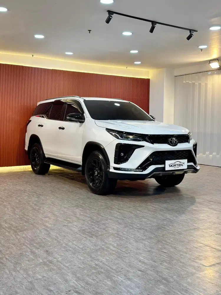 Fortuner Legender 2.8 GR Sport TSS 2025 odo  7 Ribuan