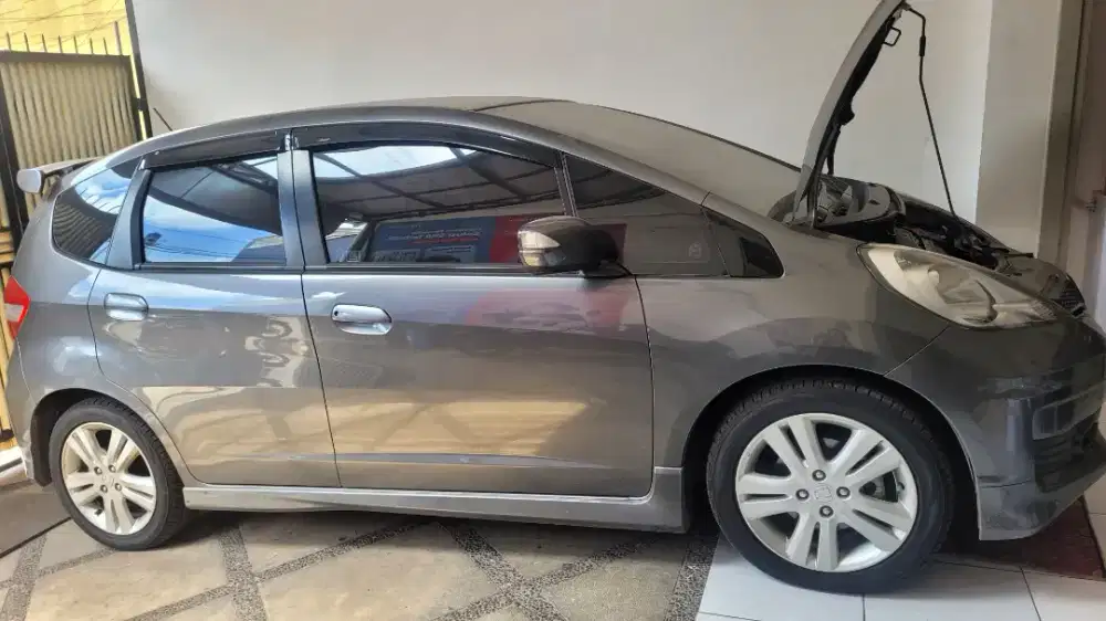 JAZZ GE8 2012 Automatic low KM