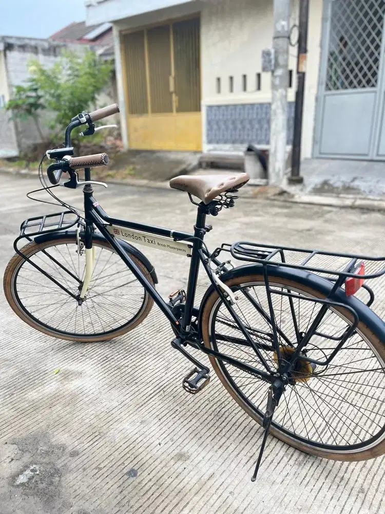 Sepeda london taxi crb 700