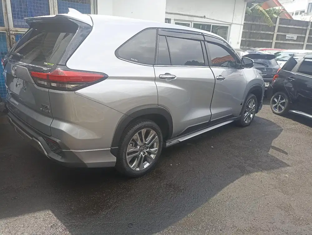 Toyota Kijang Innova 2025 Hybrid