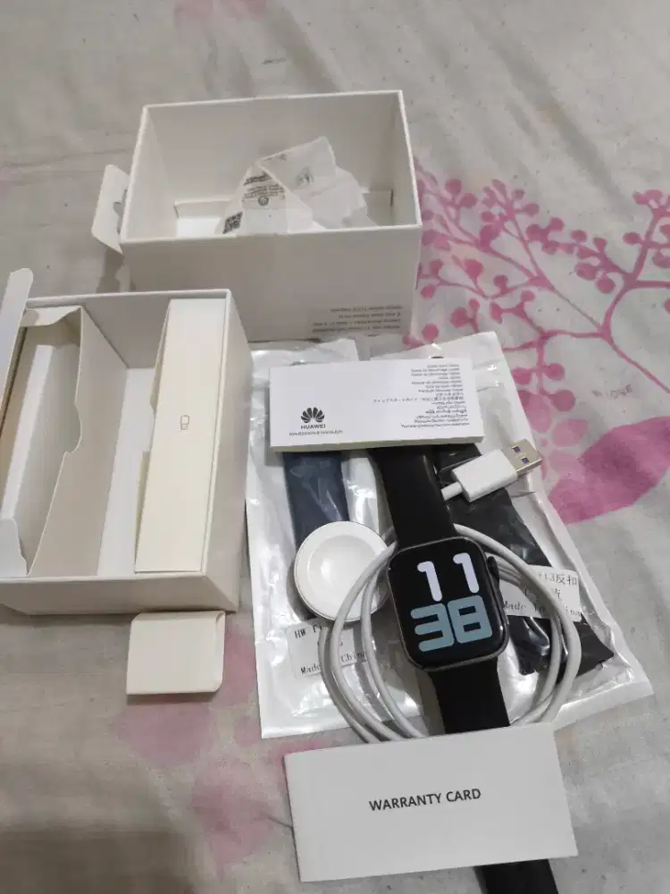 Huawei fit 4 mulus, masih garansi.