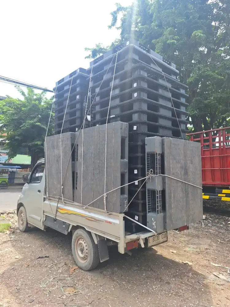 Pallet Plastik Second Bagus Like New