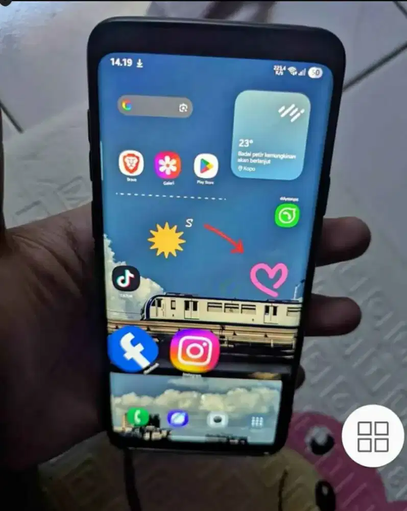 Samsung s9+ 6/128 Sein