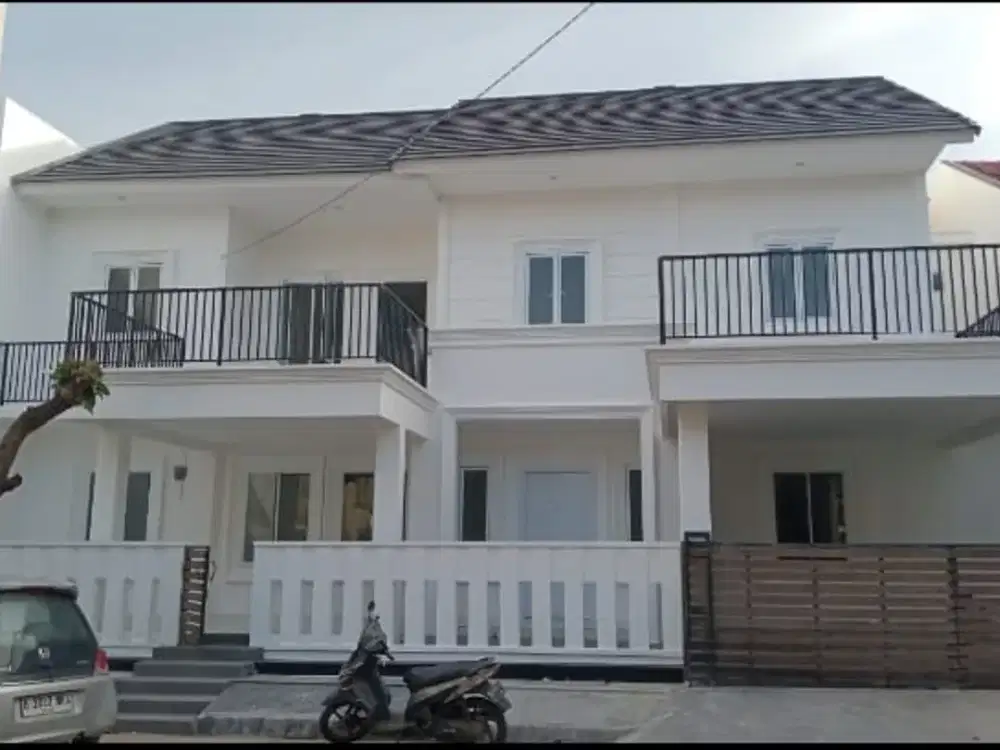 Dijual Rumah Baru Renovasi SHM 2 Lantai di VIlla Melati Mas Tangerang
