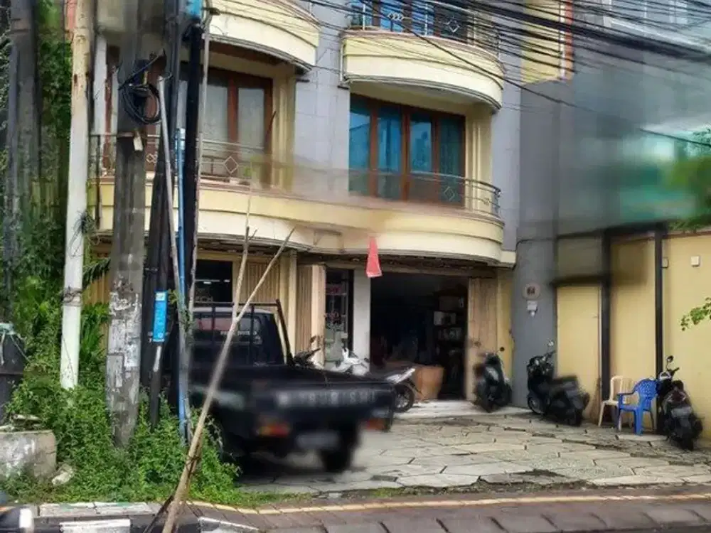 Ruko Plus Rumah Dekat Mall Level 21 Dijual, di Denpasar Barat Area