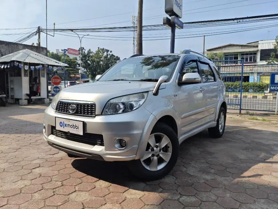DP MURAH - Toyota Rush 1.5 G Bensin-AT 2012 Silver