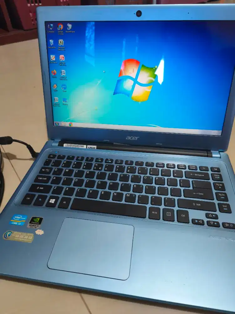 Acer Aspire V5-471G DUAL VGA