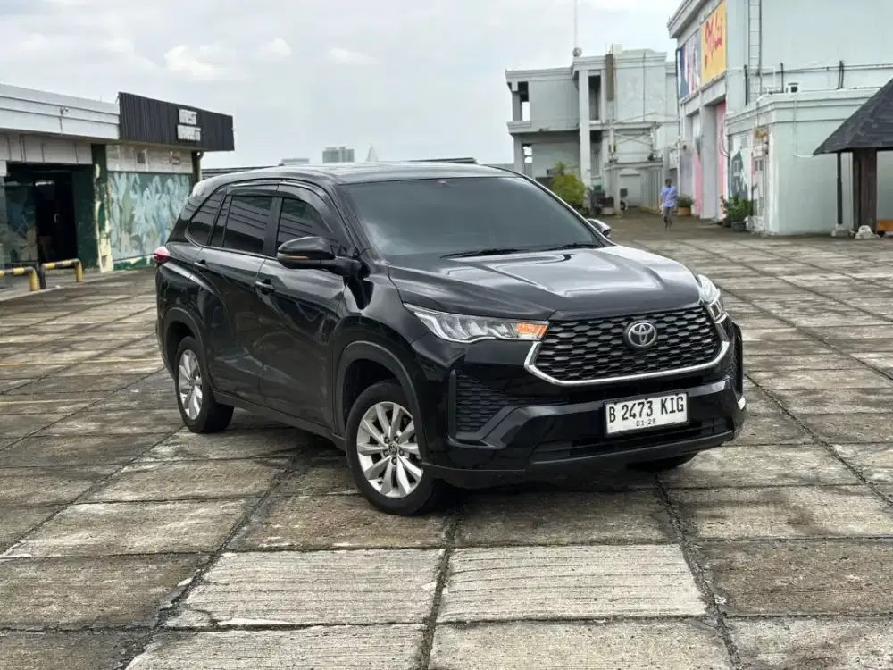 Toyota Innova Zenix V Bensin AT Matic 2022 / 2023 Plat Ganjil