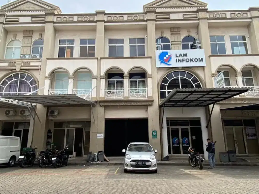 Disewakan Ruko 2,5 Lantai Siap Pakai Di Grand Galaxy Bekasi