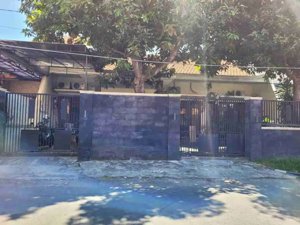 Dijual murah via lelang rumah di Manyar airdas Surabaya