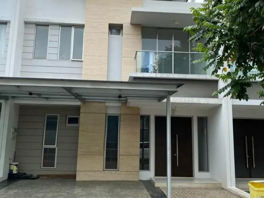 DIJUAL RUMAH PIK GOLF ISLAND PIANO UK8X12,5 ADA AC & KIRCHEN SET JAKUT