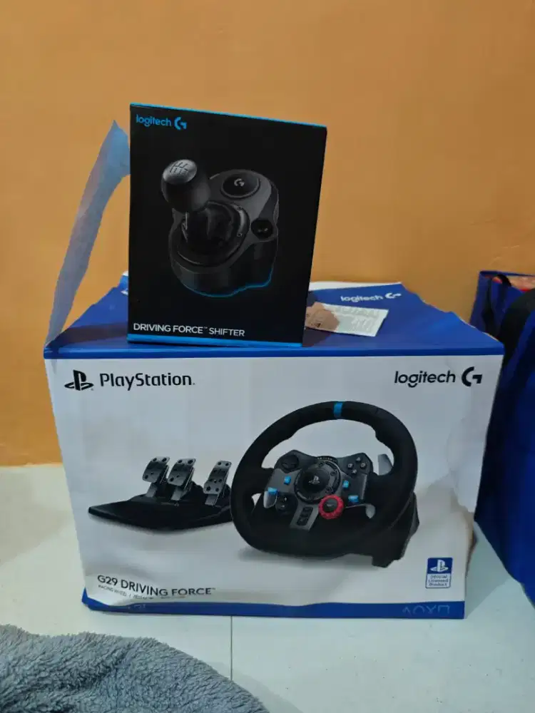 Steering Wheel G29 + Shifter