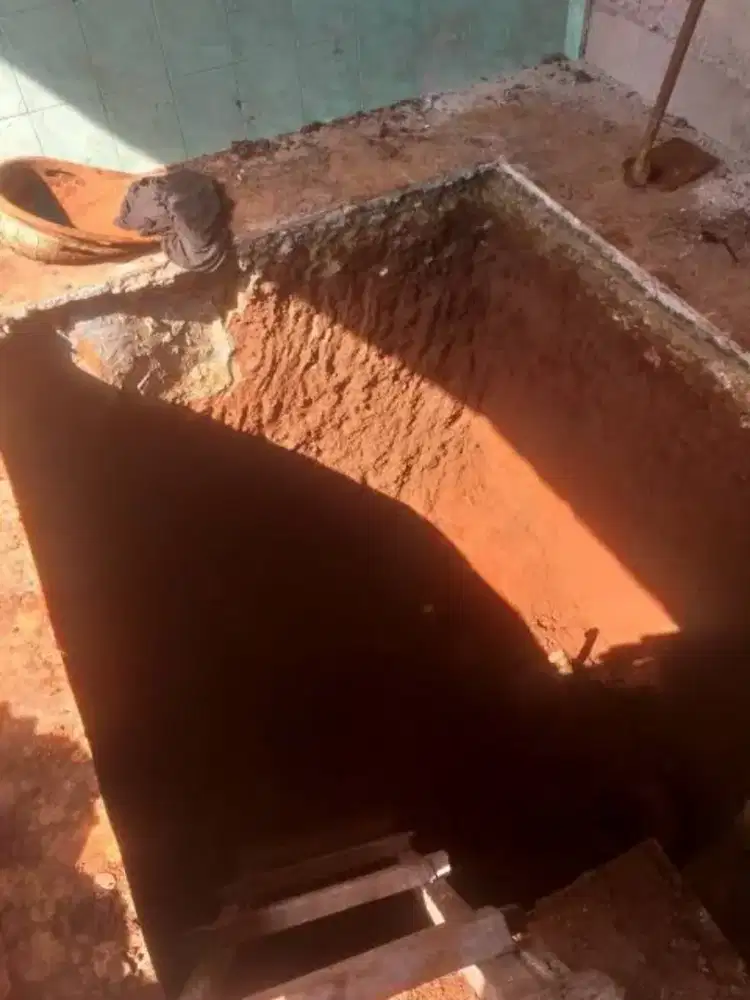 Gali lubang sapictank