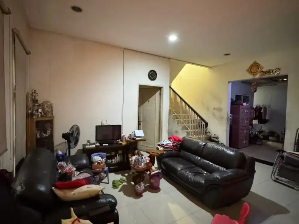 DIJUAL CEPAT RUMAH DI GOLF LAKE