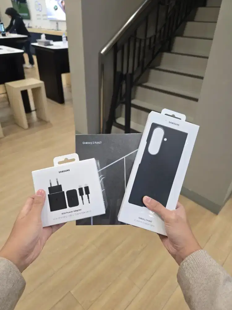 Samsung Z Fold7 12/256GB New SEIN