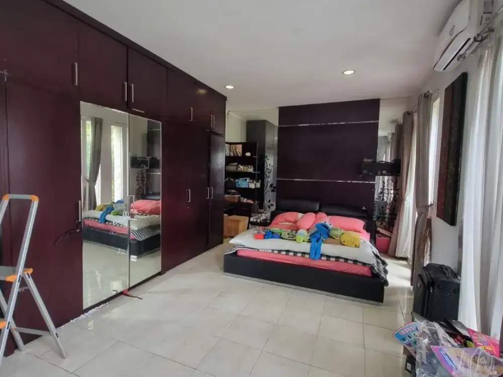 Rumah minimalis di cluster eksklusif Grand Orchard - Kelapa Gading Jakarta Utara