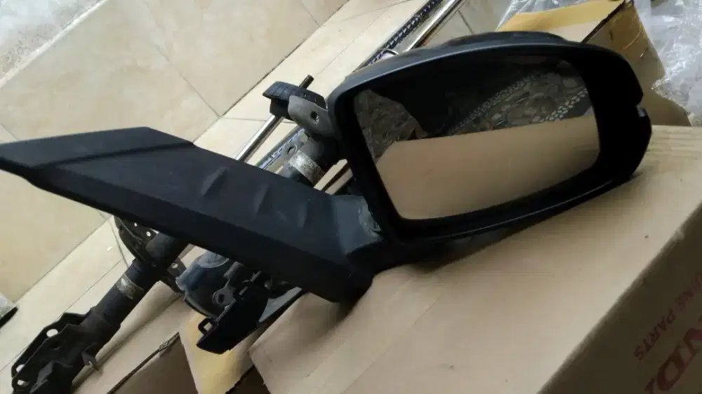 Shock & Spion Honda BRV/Brio/Mobilio/Jazz Original