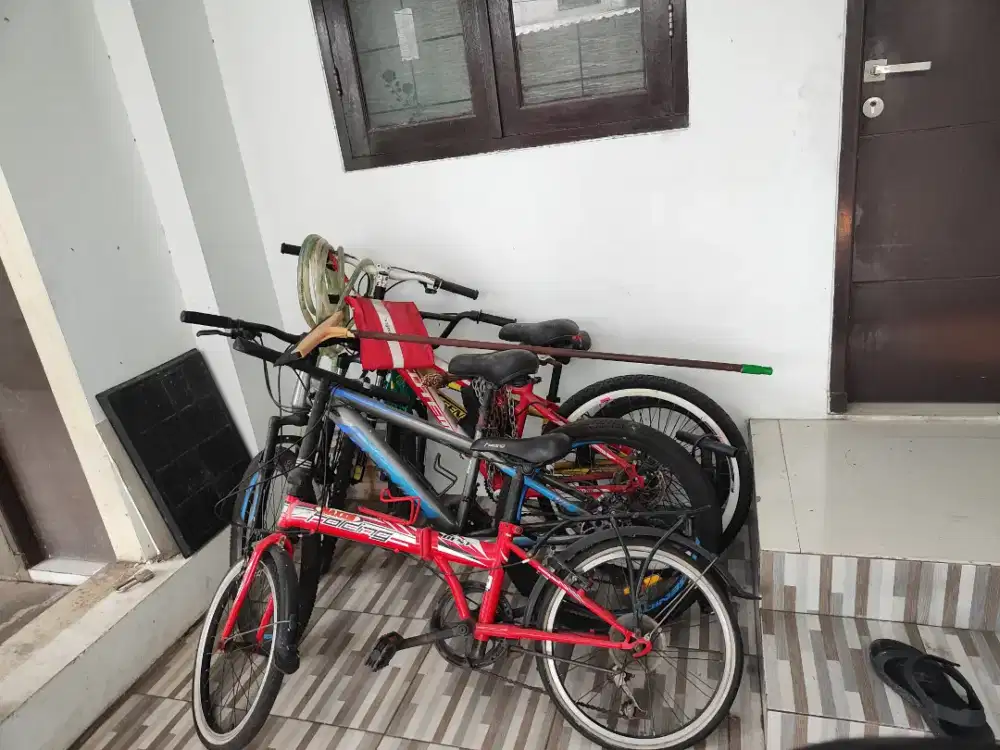 Dijual 4 sepeda