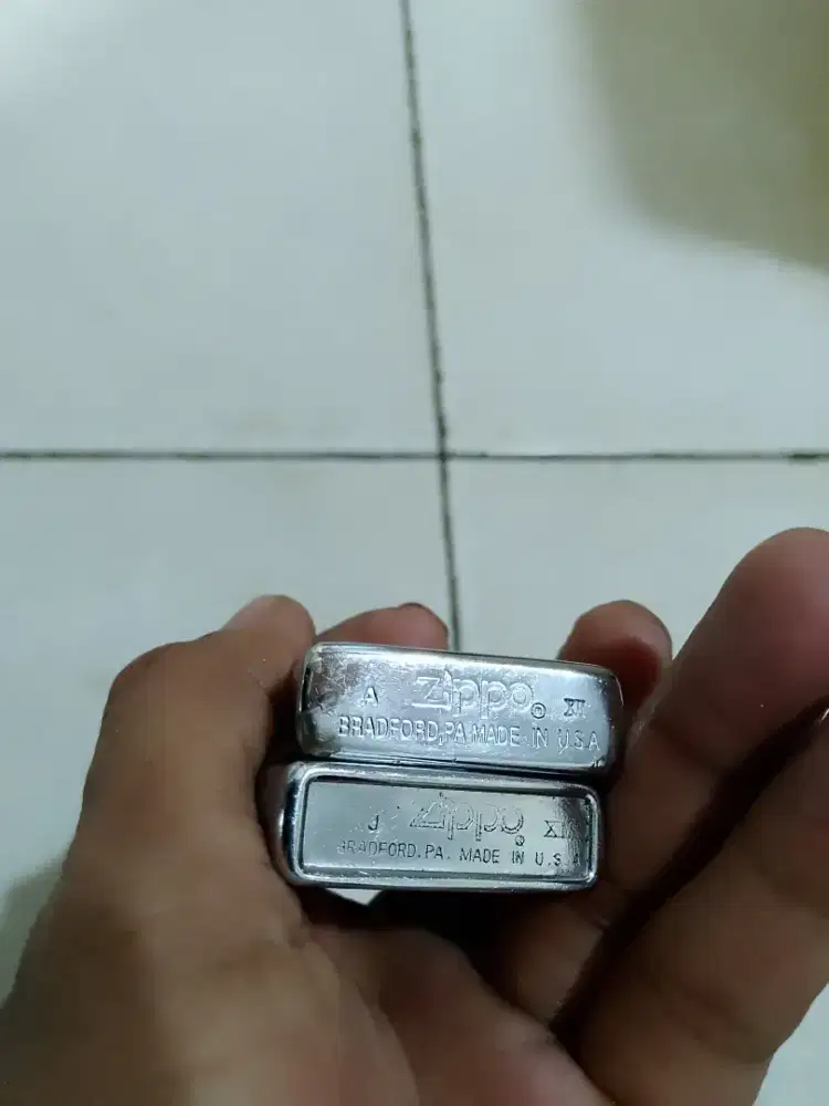 Jual korek api Zippo masih bagus lokasi pasar Minggu Jaksel