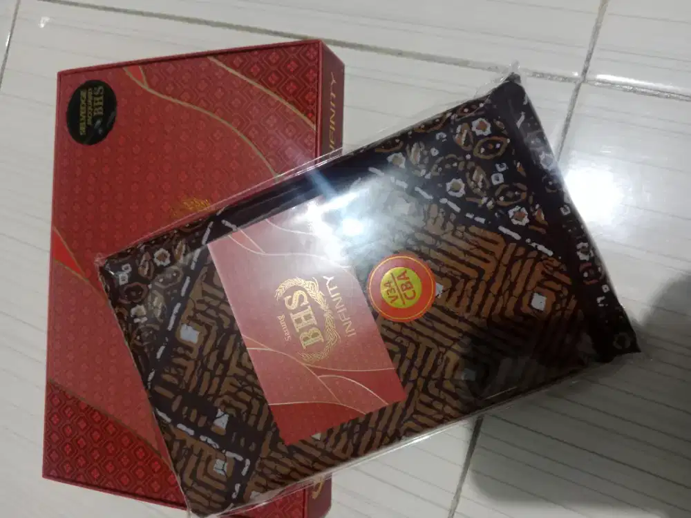 Bhs infinity batik