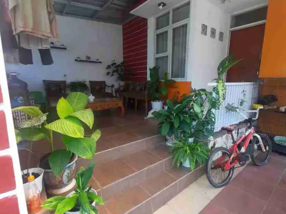 dijual rumah 1 lantai 4 kamar tidur di