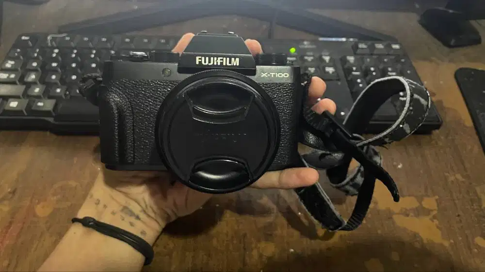 Dijual Kamera Fujifilm X-T100 Bekas – Kondisi Mulus!