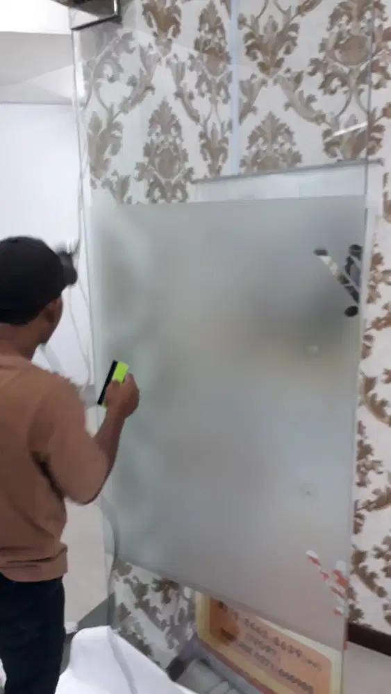 Sedia Kaca film rumah jasa pasang kacafilm sedia kaca film gelap hitam