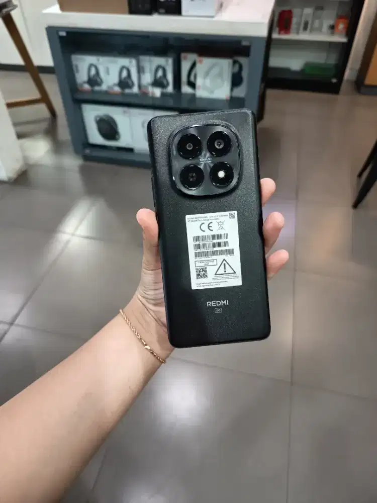 Redmi note 15 5G 8/256 12/512
