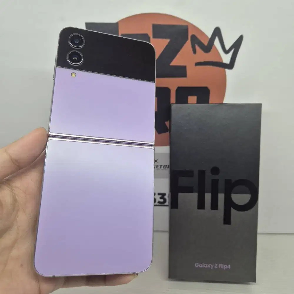 Samsung Z Flip 4 8/256GB Fullset Mulus NO MINUS NO KENDALA