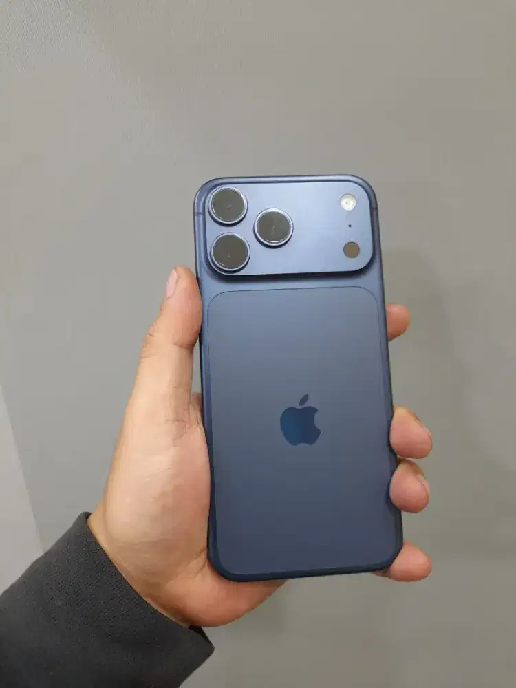 Iphone 17 promax 256gb ibox like new/Tt masuk