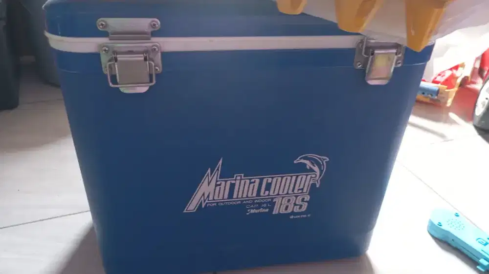 Cooler box marina 18S 16 Liter