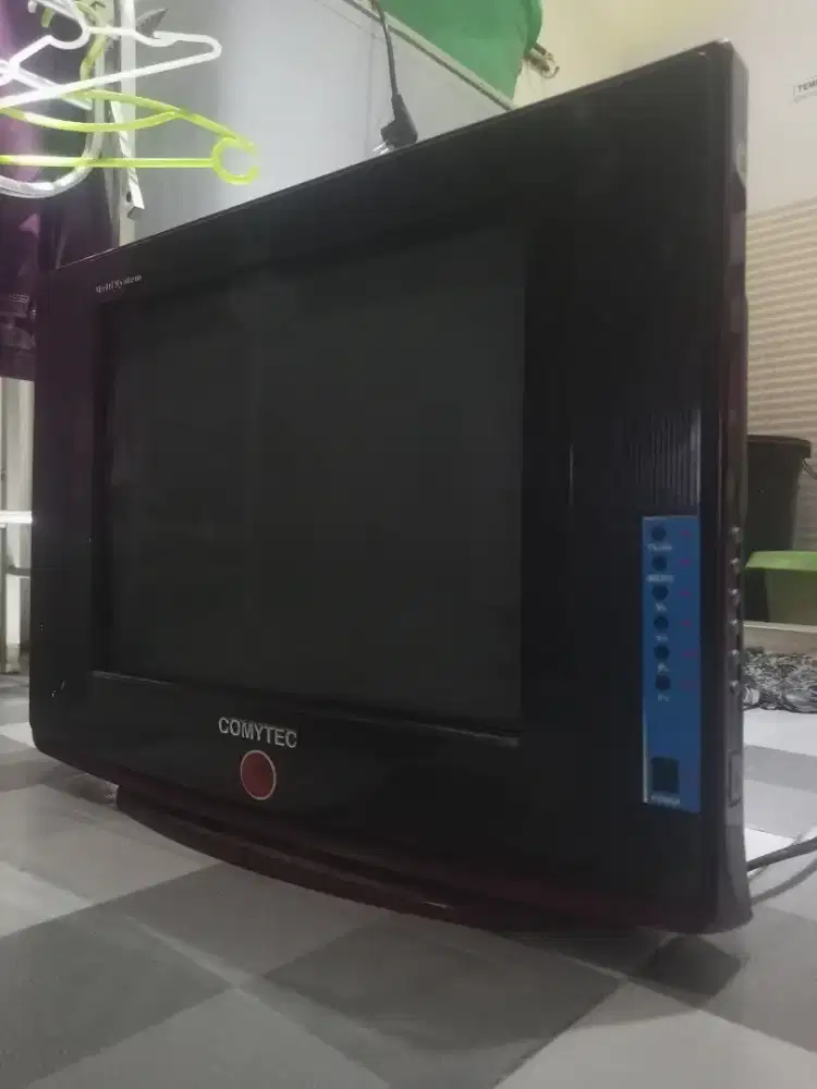 TV tabung layar datar slim COMYTEC