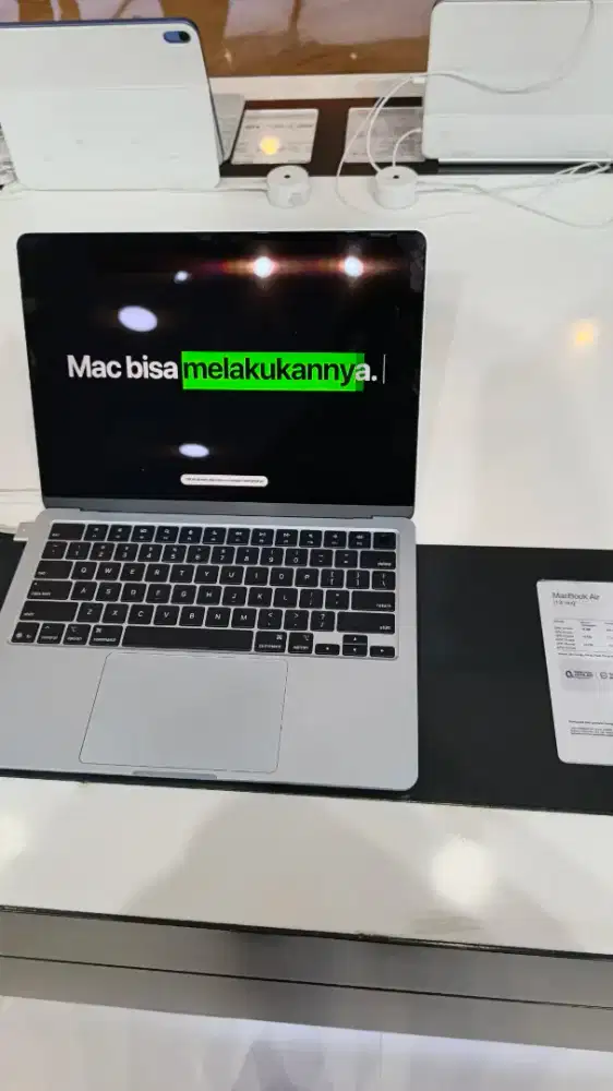 MacBook Air 24GB | 512GB