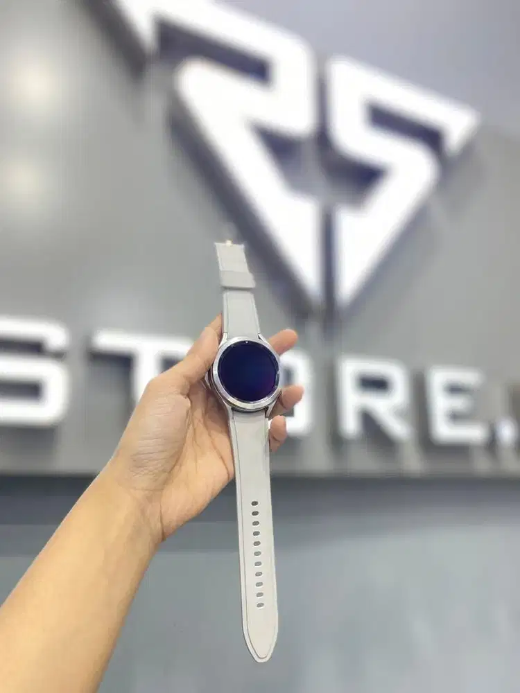 GALAXY WATCH 4 CLASSIC 46MM FULLSET, EX GARANSI RESMI/SEIN